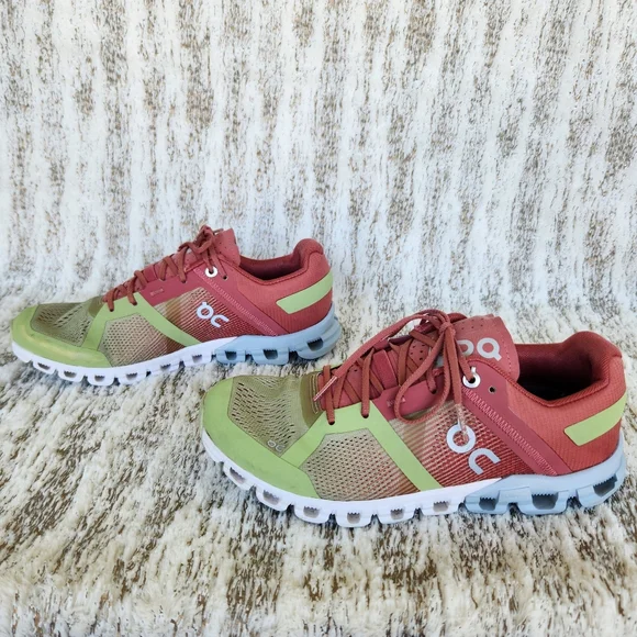 On Running "Cloudflow" Running Athletic Shoes Guava Dustrose | Women's Size 6.5 - Picture 8 of 15